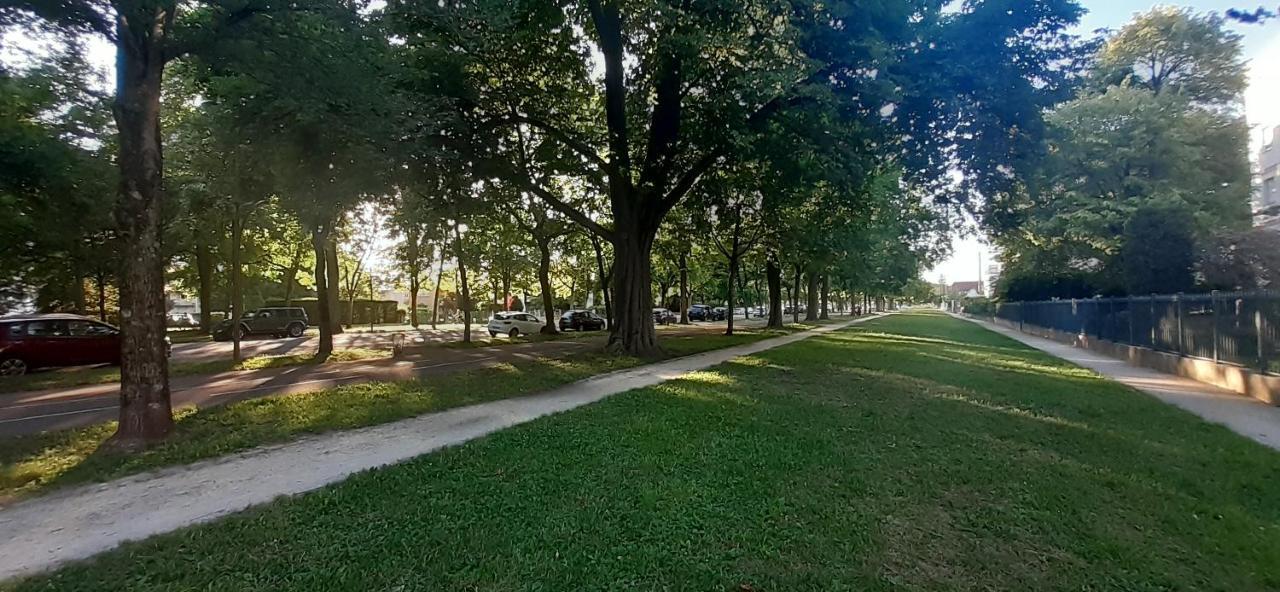 דיז'ון Allees Historiques Du Parc De La Colombiere, Appt Haut De Gamme מראה חיצוני תמונה