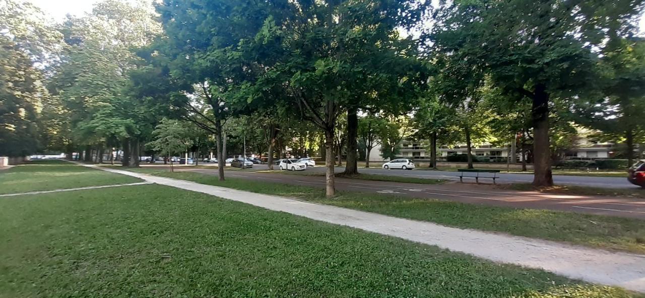 דיז'ון Allees Historiques Du Parc De La Colombiere, Appt Haut De Gamme מראה חיצוני תמונה